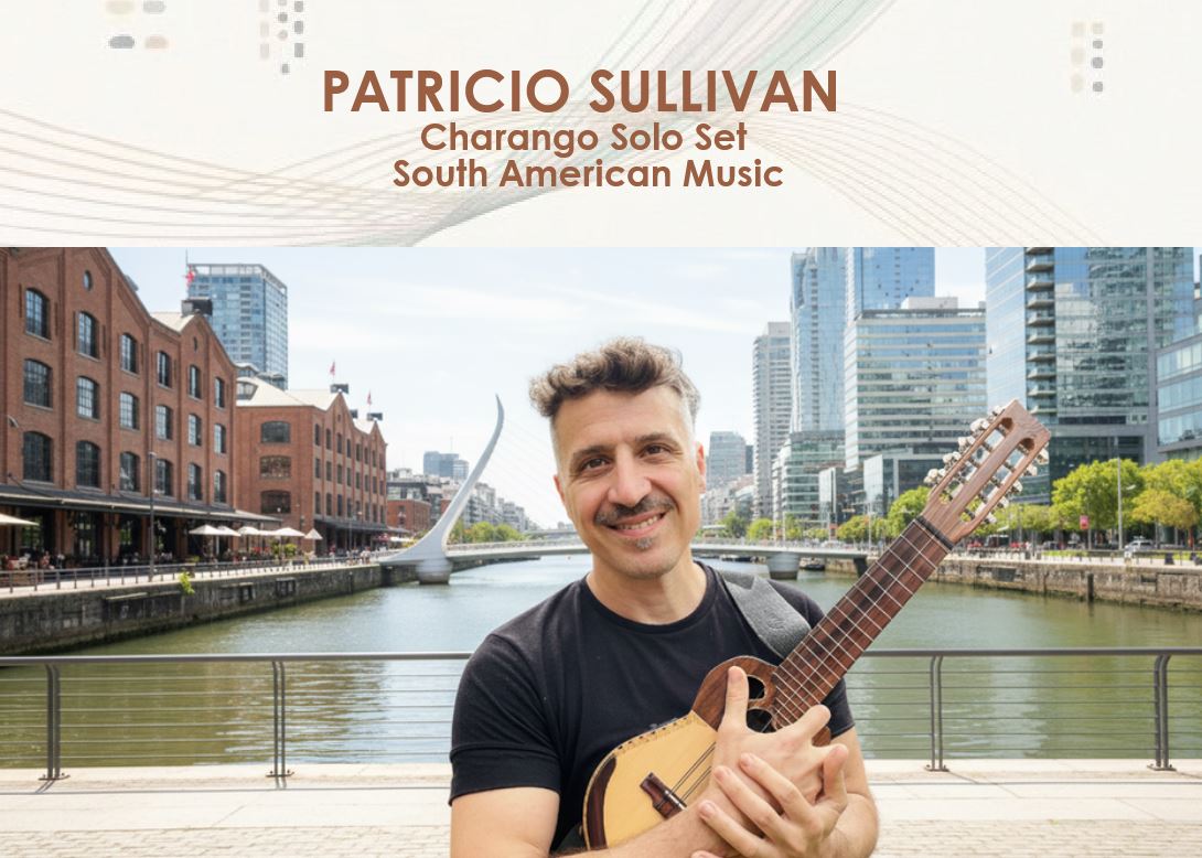 Patricio Sullivan con Charango